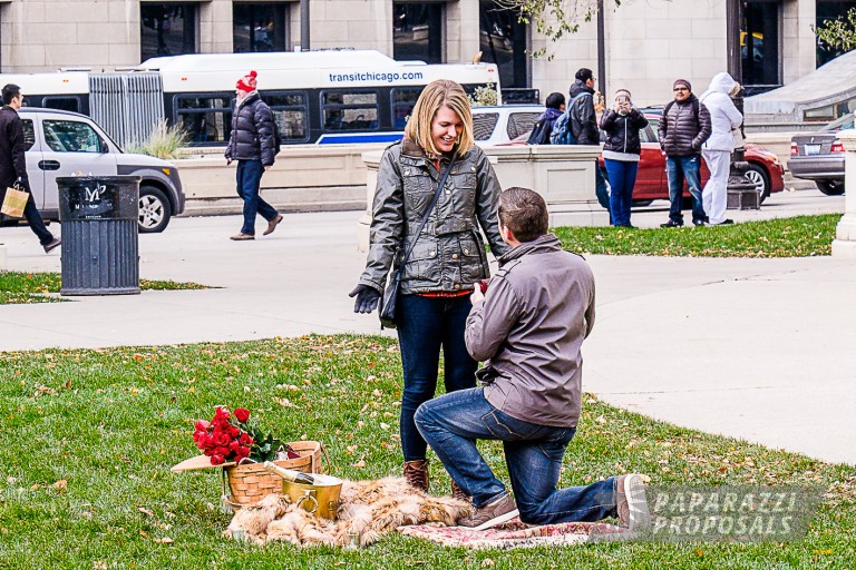 Photo Chicago Proposal Photography – Brent & Briana’s Paparazzi Proposal Engagement