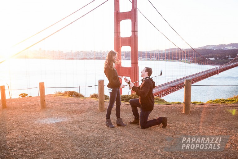 Photo Justin and Lauren’s beautiful sunrise Proposal over the Golden Gate Bridge