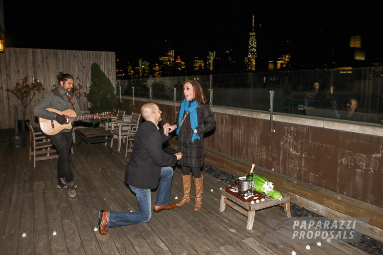 Photo Proposal Ideas New York – Brent & Leighann’s Rooftop Proposal
