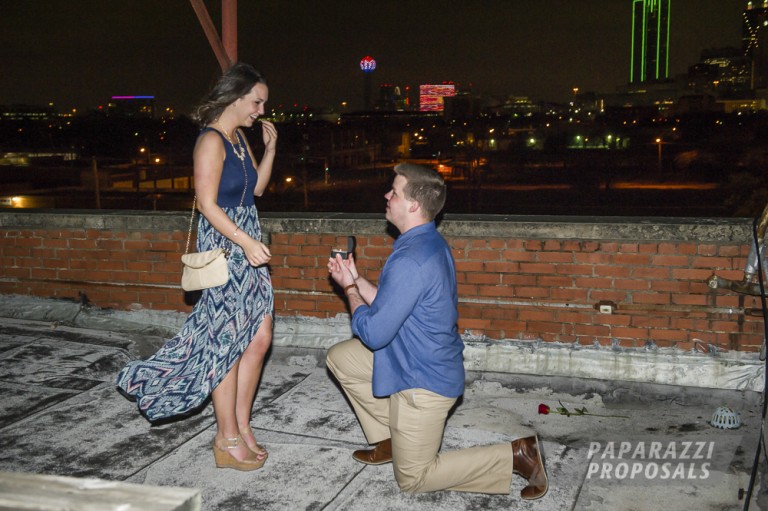 Photo Dallas Proposal Photography | Ryan’s Dazzling Rooftop Proposal With Proposal Ideas!