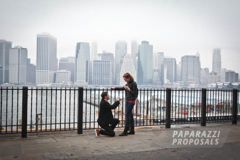 Photo Matt and Jessica’s Brooklyn Promenade proposal
