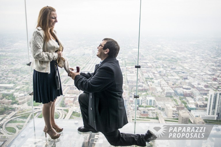 Photo Matt and Brittany’s Romantic Willis Tower proposal