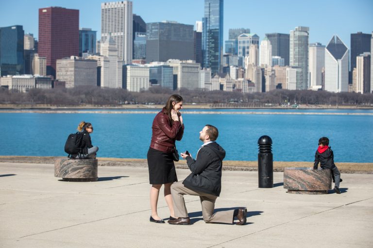Photo Chicago Proposal Photography| Brian and Kira