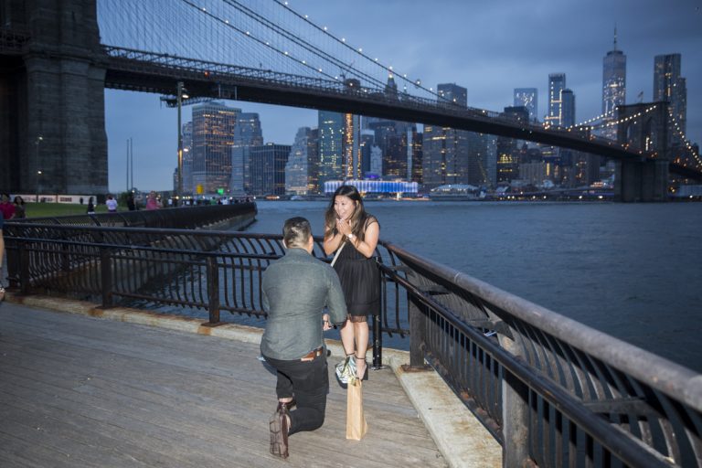 Photo New York Proposal Ideas: Brooklyn Bridge Backdrop