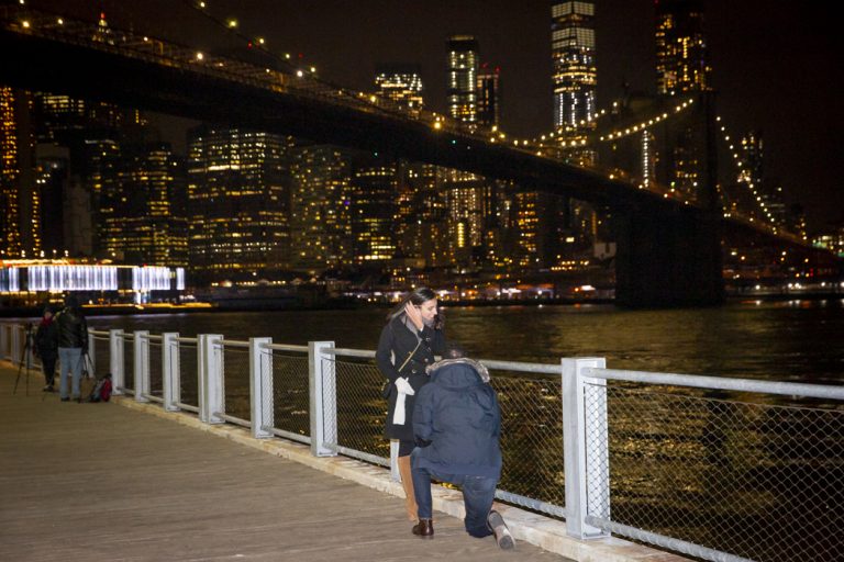 Photo Brooklyn Bridge Engagement Proposals: John and Valentina