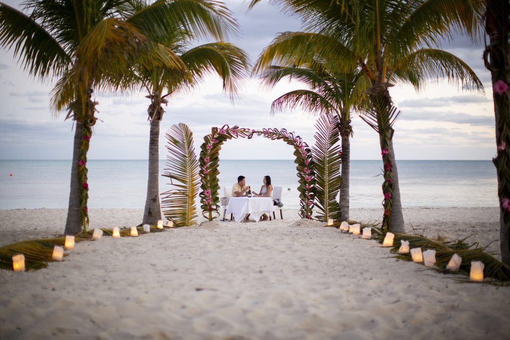 Photo Stunning Bahamas Engagement Proposals with the Bahamas Tourism Board