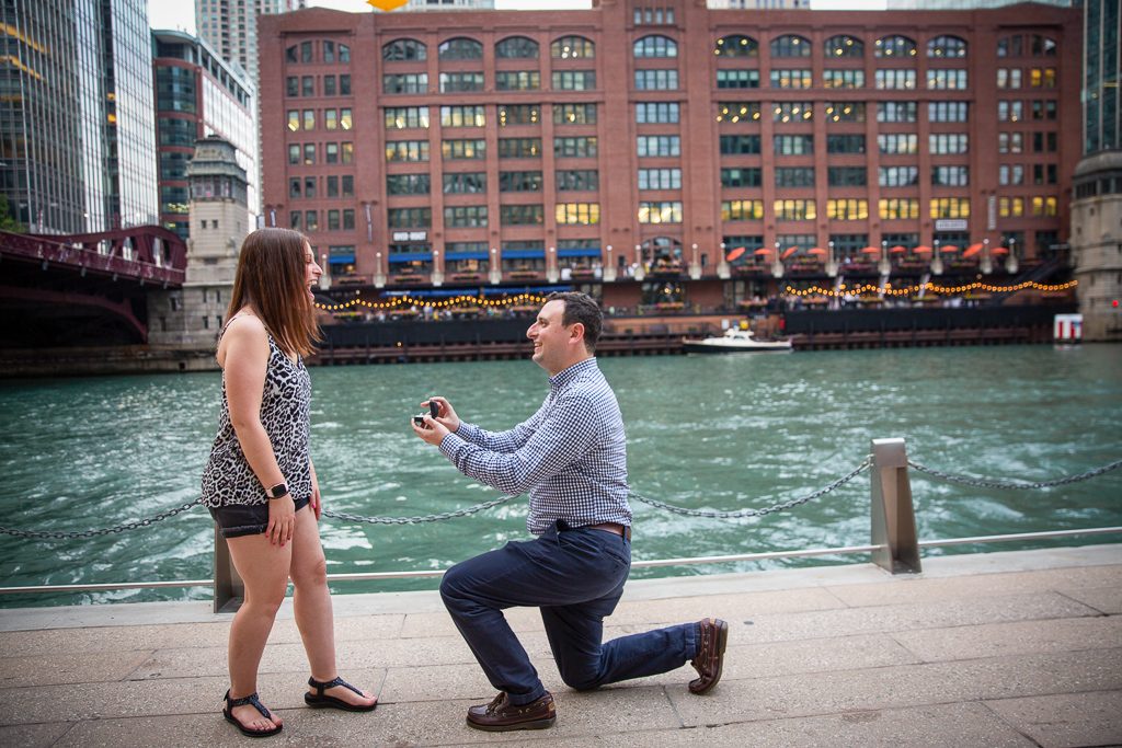 Photo Chicago Riverwalk Proposal Photos | Josh and Ariana