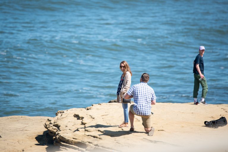 Photo San Diego Proposal Photographer: Tyler’s Sunset Cliffs Engagement