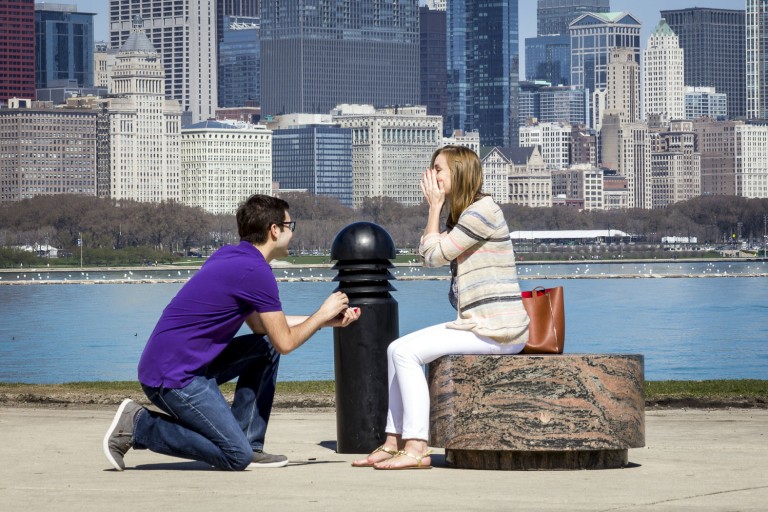 Photo Ways to Propose in Chicago: Joshua and Christina Photo Ways to Propose in Chicago: Joshua and Christina