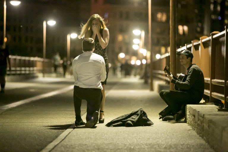 Photo Minneapolis Engagement Proposals| Steven and Courtney