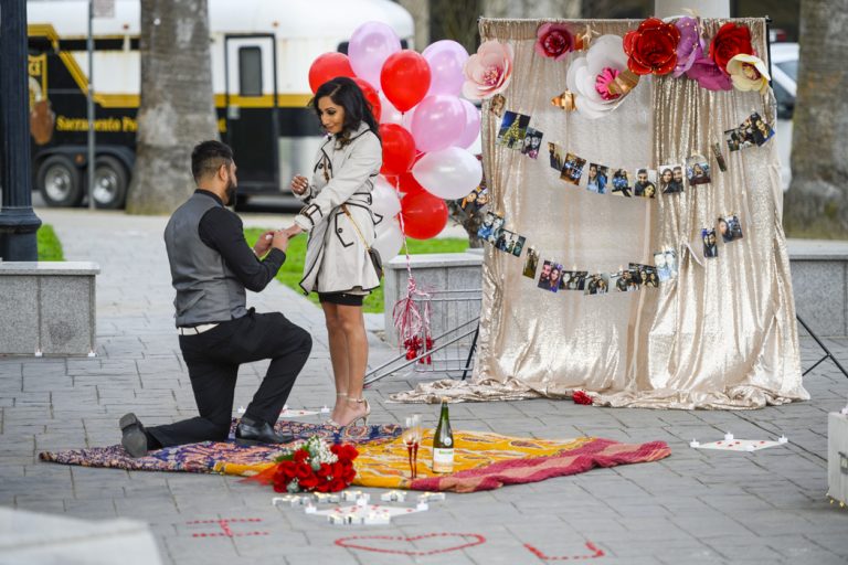 Photo Sacramento Engagement Proposal Photography: Kamal and Manjit