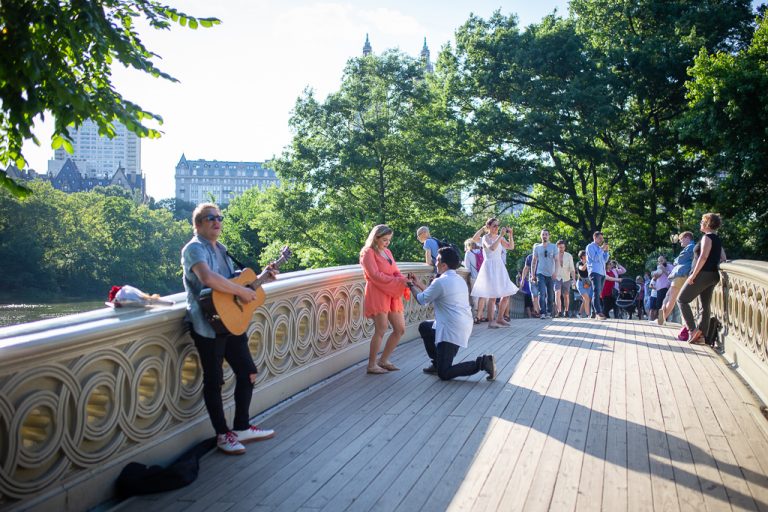Photo Bow Bridge Engagement Proposals: Anand and Abagael
