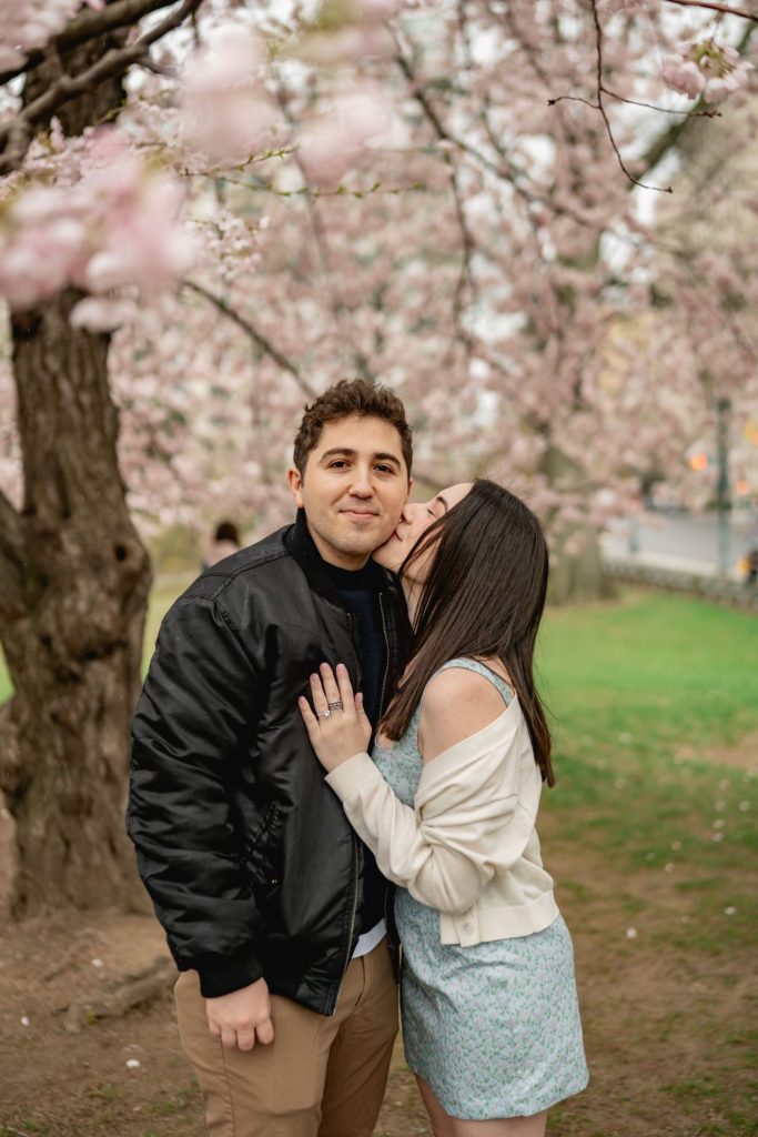 Photo Best Cherry Blossom Proposal Spots in New York Photo Best Cherry Blossom Proposal Spots in New York